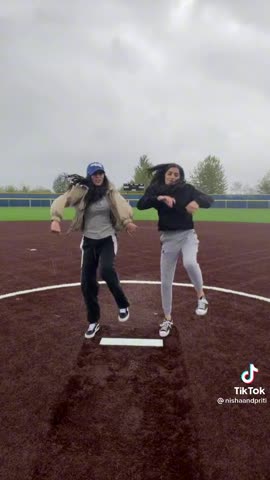 8f058532cc5536fbb2bb8afe834e5cda