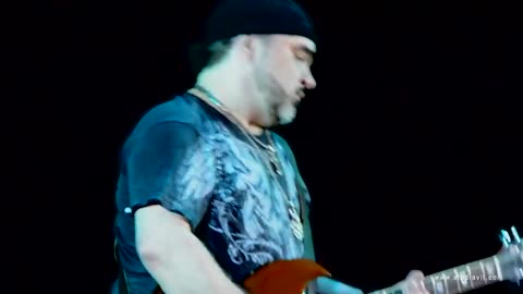 Chernyj_Kofe_Listja_HD