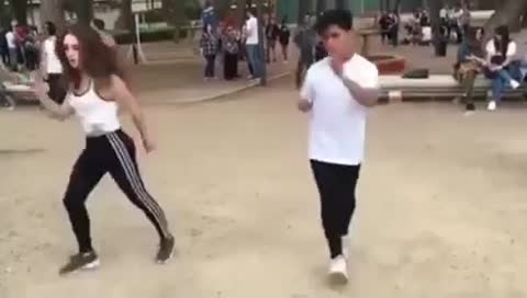 received_225579319661099