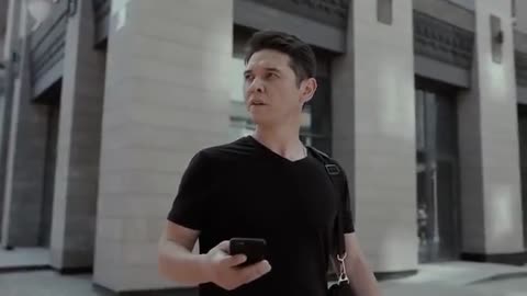 4_Эдуард-Хуснутдинов-Не-святой-Официальный-клип-2020