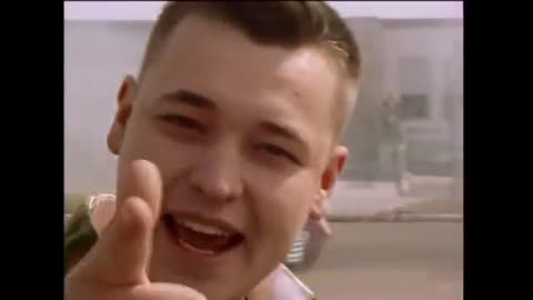 Руки_вверх_Крошка_моя