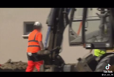 Случай_на_стройке