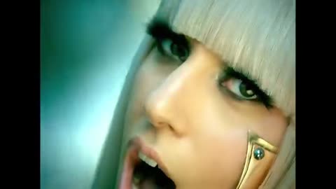 Lady_Gaga_-_Poker_Face_Official_Music_Video480P