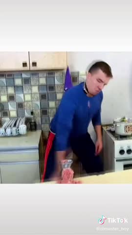 7731b5c7b61ef092fa460f386d0713de