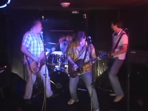 Staryj_Primus_-_Maloletka-me