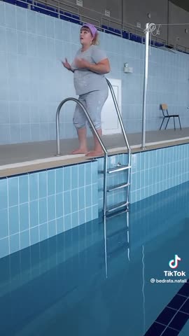 Я уволю Вас Елена