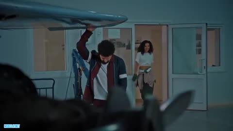 Bahh_Tee_i_Turken_-_Nuzhen-_me