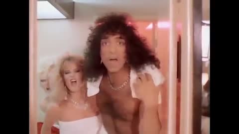 Kiss_-_Heavenaposs_On_Fire-me