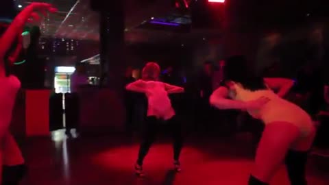 _ДВИГАЙ_ТЕЛОМ_-_Беркут_feat_Aнна_Сахара_