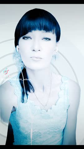 2022-10-02-165356992