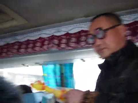 очки_не_ннадоа_курицу_ннадо___480P