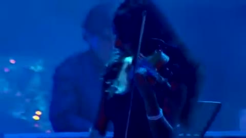 ACCEPT_-_Symphony_40_W_A__Mozart-_life