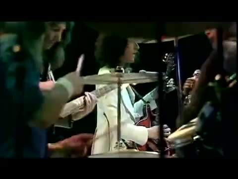 Queen_-_Killer_Queen_Top_Of_The_Pops_1974-