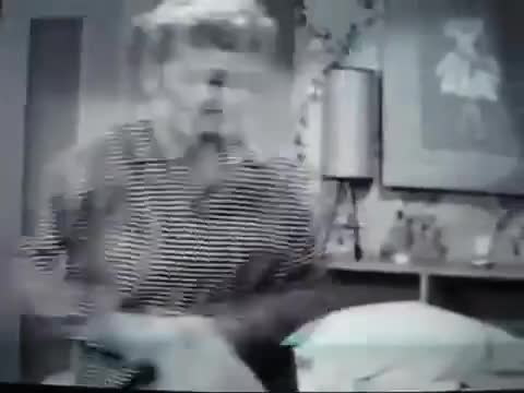 Огрею_подушкой