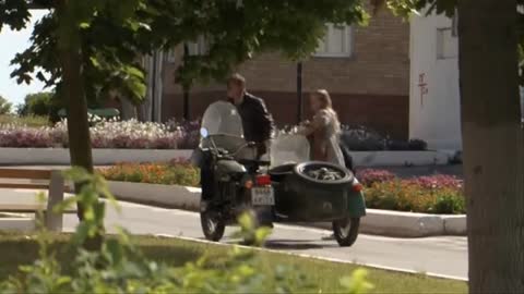 voroji-ne-voroji-nadejda-kadiseva-i-zolotoe-kolco-video2017_VIDEOMIN_