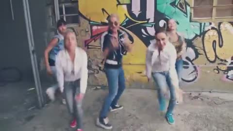 Music_Instctor___Electric_City_AGun_ft__stermi_remix360P