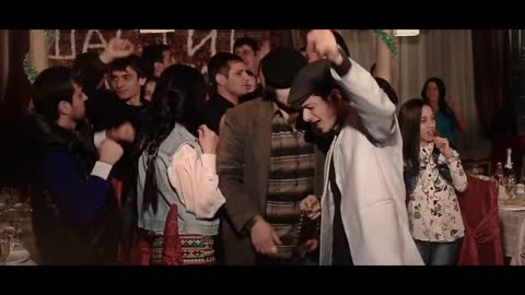 Эльбрус_Джанмирзоев_и_Alexandros_Tsopozidis_-_БРОДЯГА_официальный_видеоклип