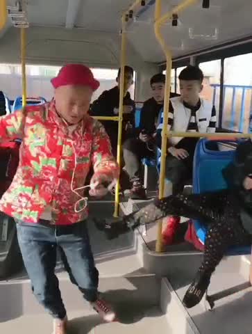 случайно_в_автобусе