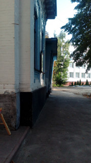 Спасибо нашим местным властям за то что не дали защитили старое здание в нашем городе от реконструкц