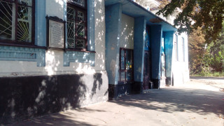 Спасибо нашим местным властям что защитили это здание от расстройки под гостинницу