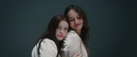 Бьянка и Юлианна Караулова - Про дружбу