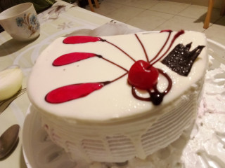 IMG-bd3195e95345335ac6a4bcbc65ae0268-V