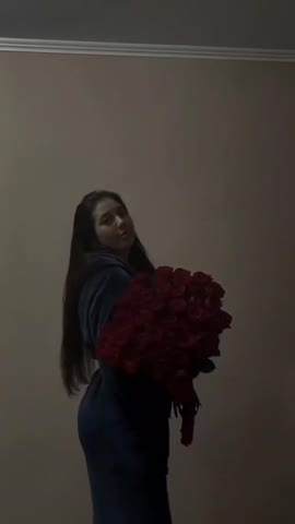 VID_85760729_150440_833