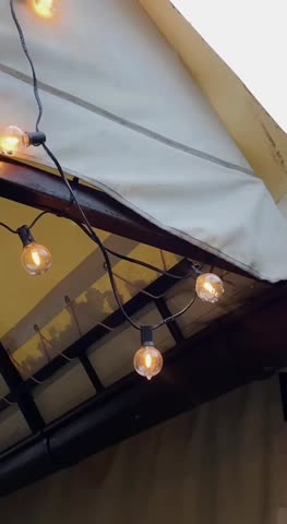 VID_20231031_204058_862