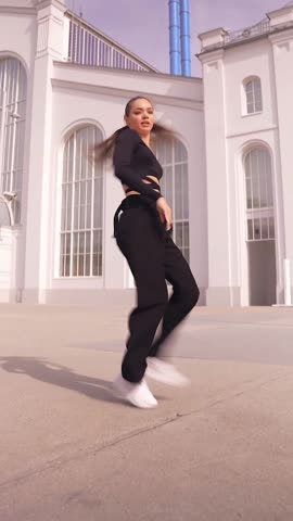 pionerka_dina_650d1d8ecccd4ec68a66ce27d427ff24