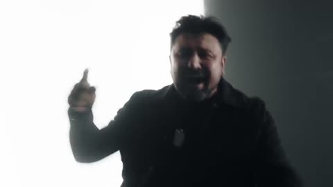 KOZAK_SYSTEM_-_Ljudi-Titani_official_video-world68_spcs_bio