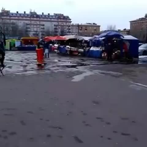 VID_59390914_004642_181