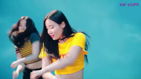 Dj_Kramnik___Sia___Titanium___Italo_Dance_Disco_Music_Video_2021_