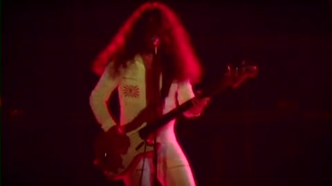 Deep_Purple_-_You_Keep_On_Movin-world75_spcs_bio