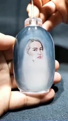 портрет_на_бутылке