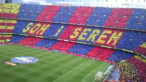 vidmo__Tysyacha_fanatov_poyut_gimn_FK_Barselony_854