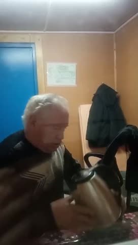 4й_вызывает_1го