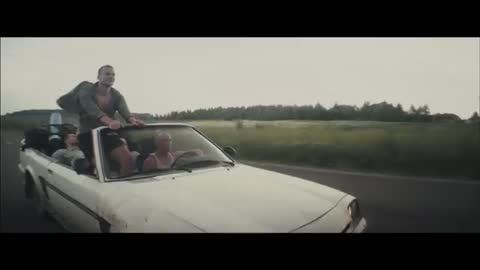 Макс_Корж_—_Жить_в_кайф_official_clip