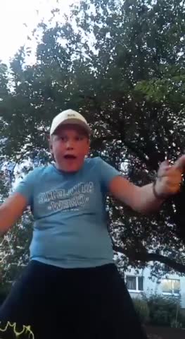 VID_20241005_204942_028