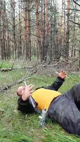 Зачем_брать_с_собой_в_лес_домкрат_