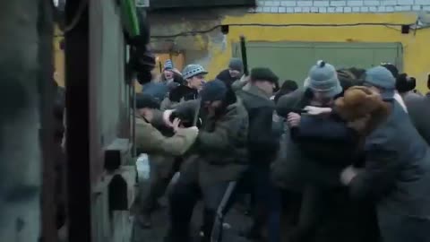 Андрей_Таныч_-_Мы_с_90-х__Слово_пацана_-_Кровь_на_асфальте_