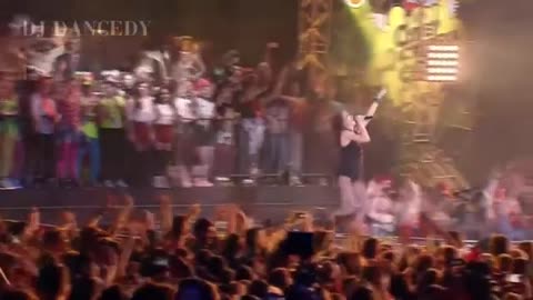 Монокини-дотянутся_live