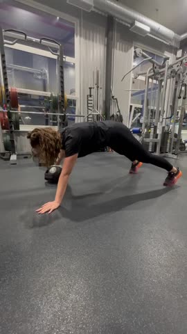 2_5379613895935675622