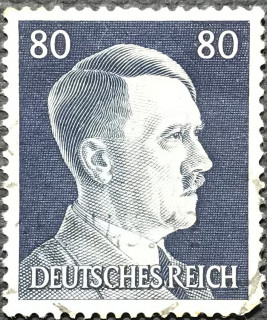марка с изображением Адольфа Гитлера