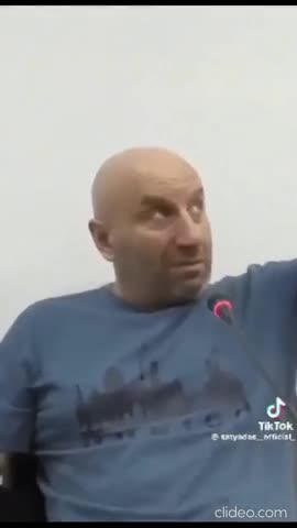 Как мужчина должен реагировать на женщину