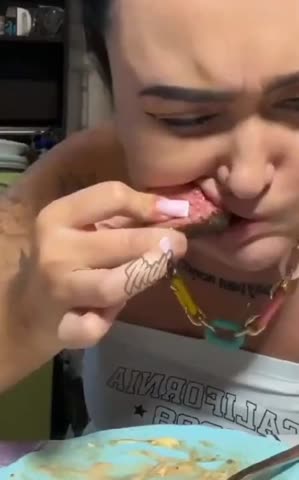 хорошо_жуеться