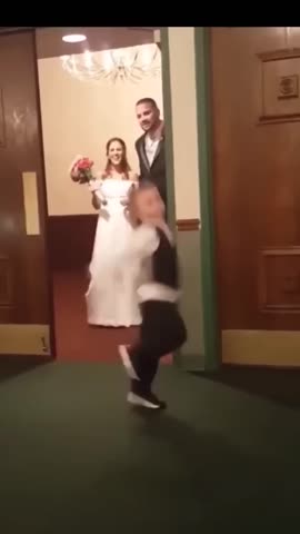 отдал_сестру_замуж