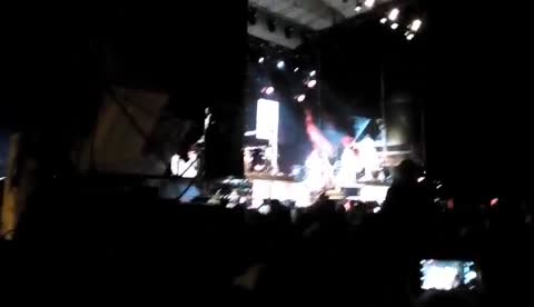 video-8346ecc341f42dca6bd486634b2472e1-V