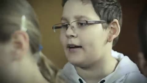 Я смотрю_на них