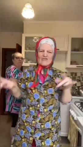 -Молодые-Бабушки-