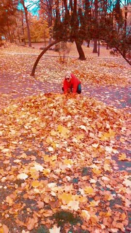 2025-10-31-222326100